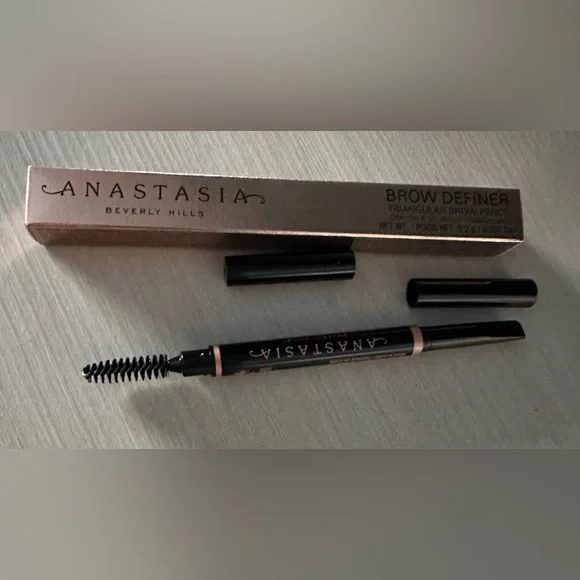 Eyebrow Definer AnastasiaChocolate.All in one pencil for definition fullness NWT - Picture 3 of 6